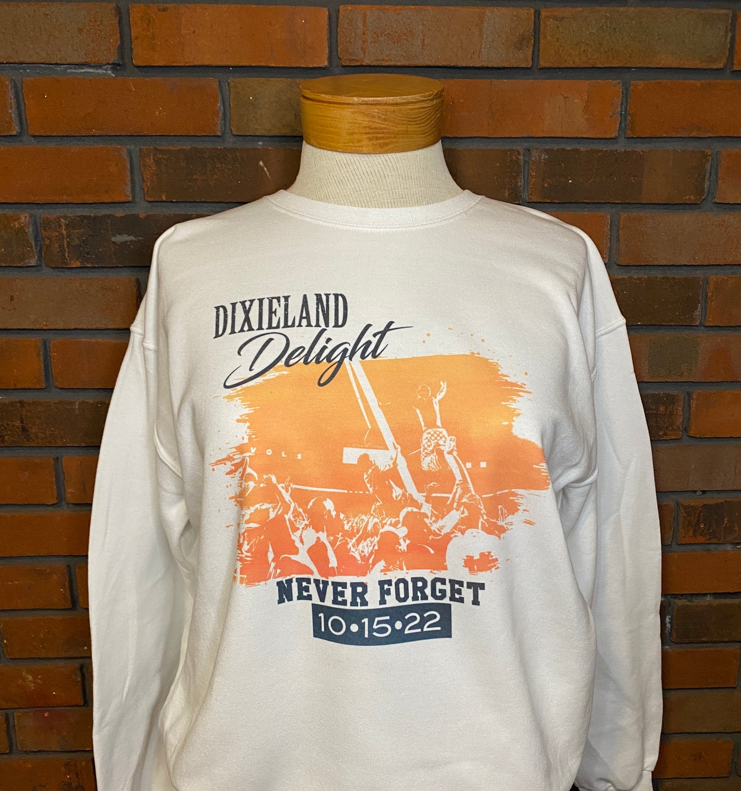 Dixieland Delight TN VS AL 2022 Celebration Win Unisex Crewneck Sweatshirt or Tee